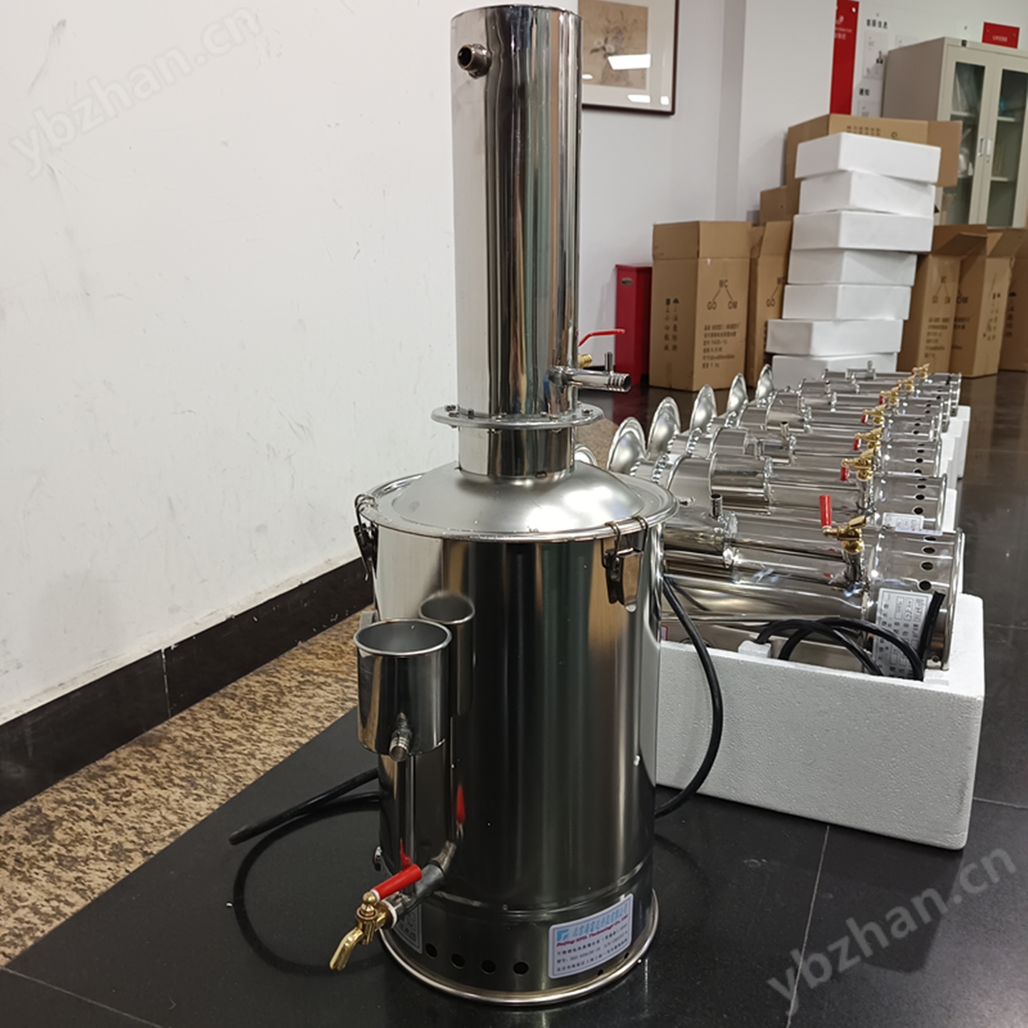 不锈钢电热蒸馏水器库号：M336249