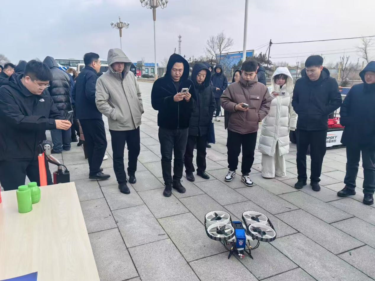 智易时代创新&ldquo;机器人+安全应急装备&rdquo;亮相京津冀供需对接活动